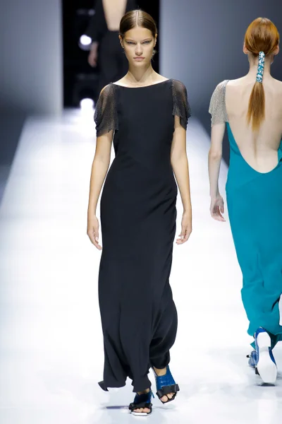 Look 34